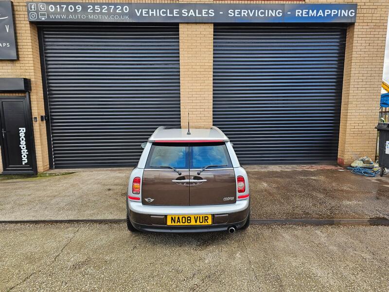 MINI CLUBMAN
